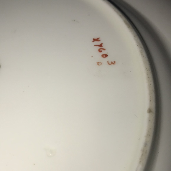 Vintage Wedgwood ceramic floral plate - Picture 6 of 6